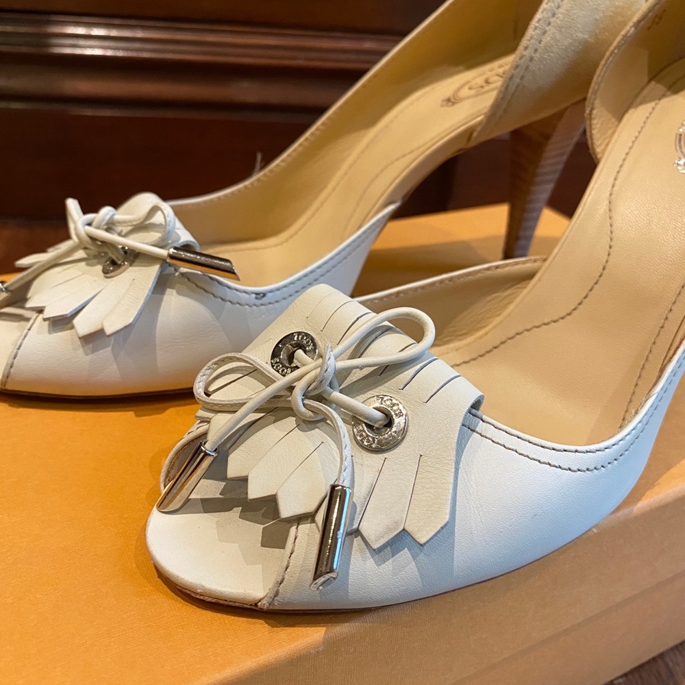 TODS Ivory/ beige 2 Tone Open Toe Heel w/ box 39 - Picture 8 of 10